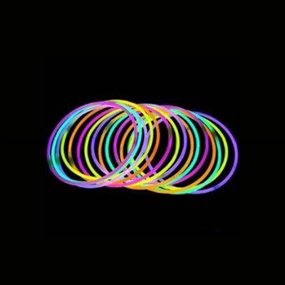 2022 Party Favor Glow Stick Necklace with Assorted Colors and Non-Radioactive Formula