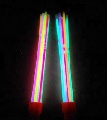 Non-toxic Party Supplies Assorted Colors Chemical Glow Wand with 2 Years Shelf Life